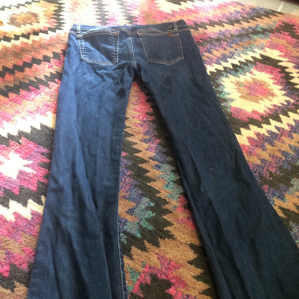 Joe’s Jeans Petite Bootcut, Size 28, perfect shape